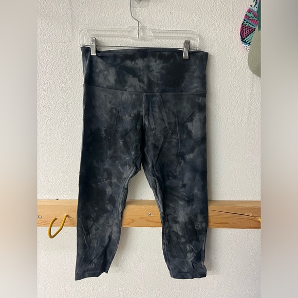 Lululemon cloud Leggings High Waist cropped - Picture 1 of 3